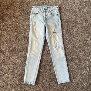 Old Navy Power Slim Straight High Rise jeans light wash women’s size 2